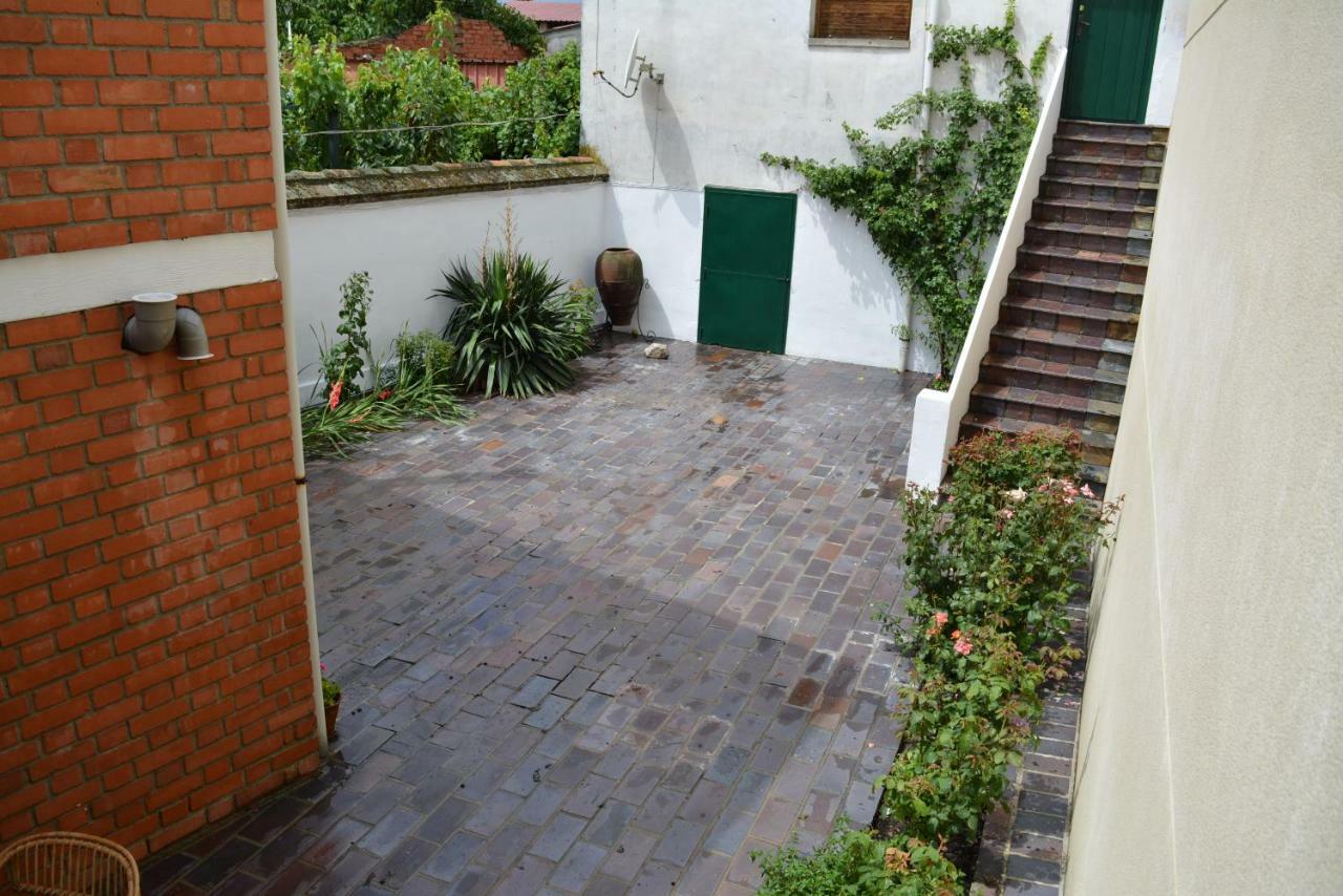 Apartamentos Alameda Coca Exterior photo